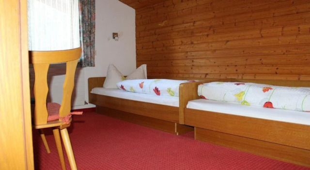 Haus Gabi, Prenota Hotel Hotel a Tirolo con parcheggio, Parcheggio