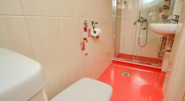 Коттедж с 4 комнатами с видом на море Apartments Ivanović
