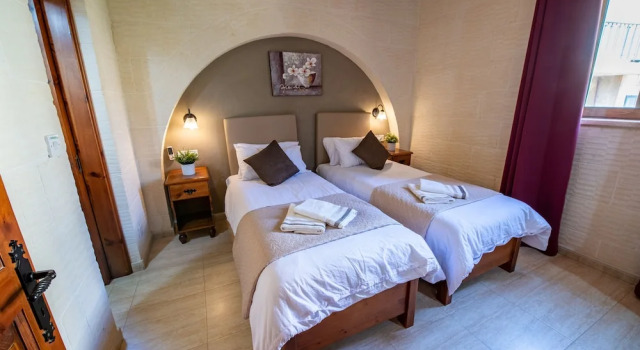 Вилла Ta Lucija Sleeps 4 with Private Pool