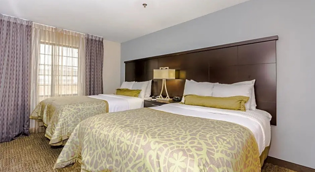 Люкс c 1 комнатой Staybridge Suites Grand Forks by IHG