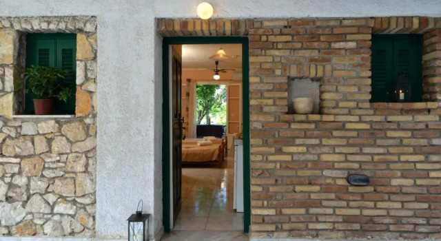 Студия Damaskis Kassiopi Studios