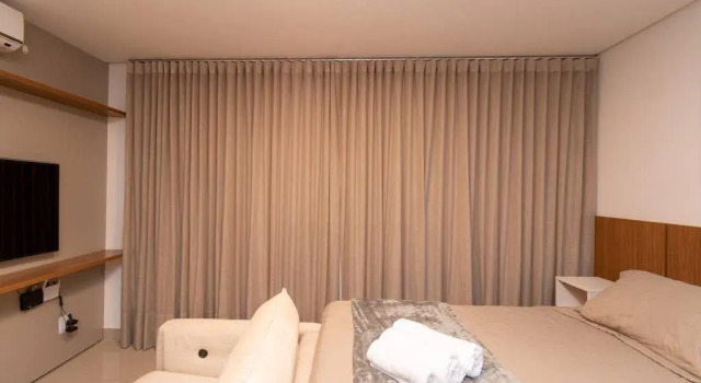 Flat lindo com localização privilegiada - Vista para Piscina - Setor Bueno - TH1406