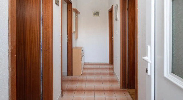 Апартаменты A 1 - apt Near Beach With Patio, Parking and Grill
