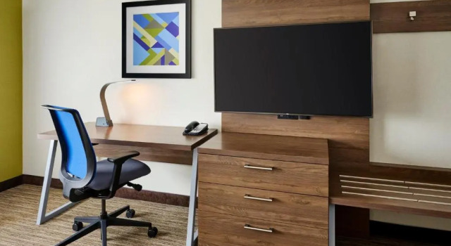 Двухместный люкс Holiday Inn Express & Suites - Brantford by IHG