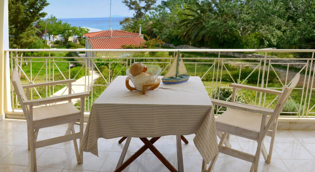 Люкс Albouro seafront apartments