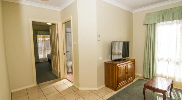 Люкс Deluxe Green Gables Motel