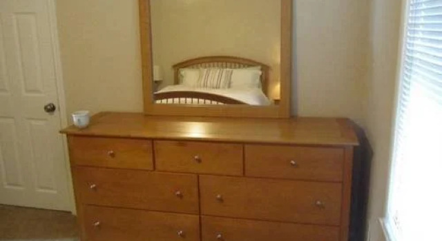 Bellevue Guest House, Забронировать Гостевой дом Белвью штат Вашингтон
