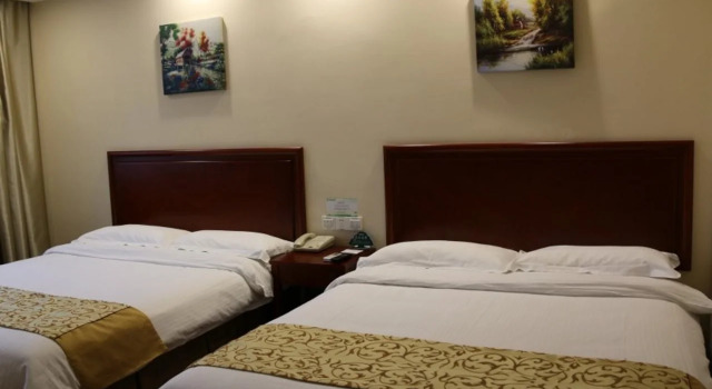 Greentree Inn Chuzhou Qiaocheng District World Tra, Prenota Hotel Hotel a Anhui con parcheggio, Parcheggio
