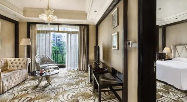 Люкс Deluxe Chateau Star River Beijing