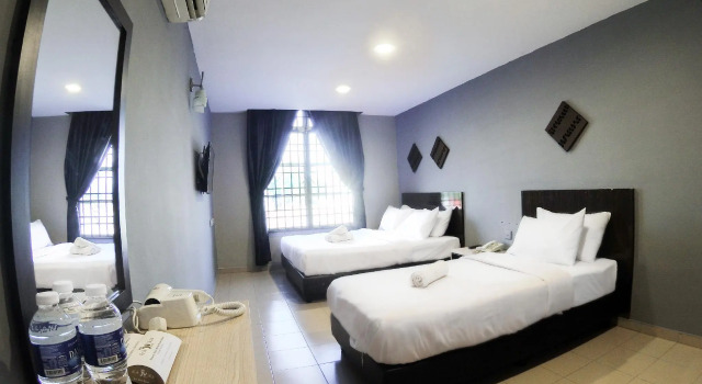 Трёхместный номер Standard JV Hotel @ Simpang Ampat