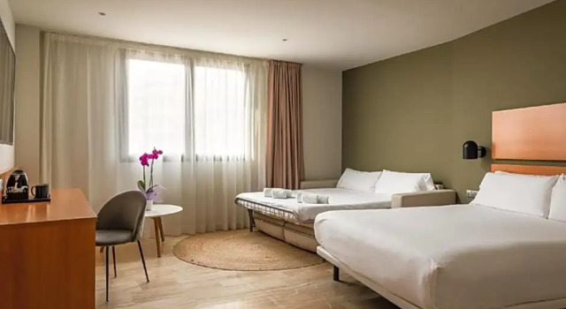 Одноместный номер Standard Hotel SB Express Tarragona