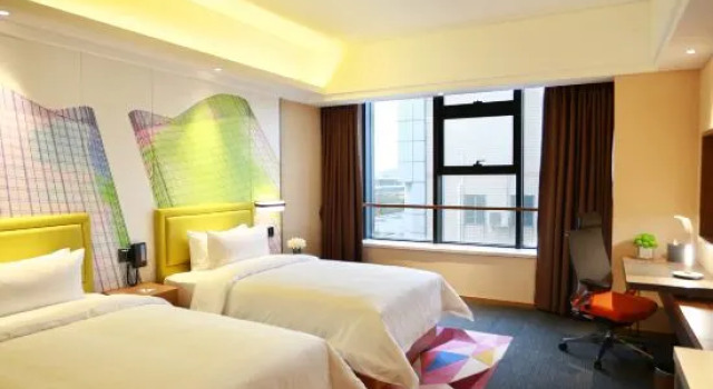 Люкс Hampton By Hilton Shunde Longjiang
