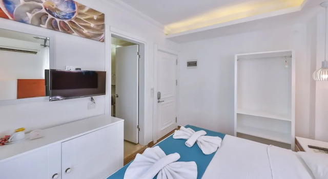 Mina Apart Hotel