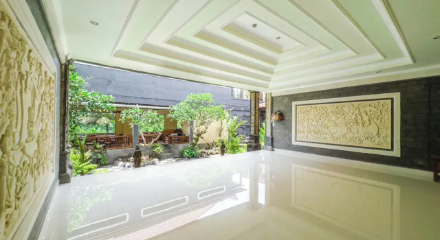 Giriya Amerta Hotel, Prenota Hotel Hotel economici a Gianyar