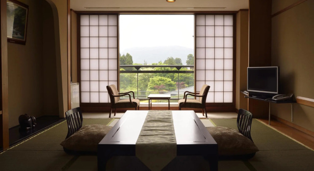 Номер Standard Hakone Mori no Seseragi