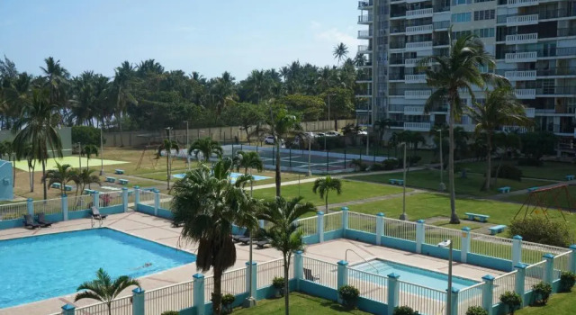 Playa Azul II Apt 408