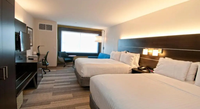Двухместный люкс Holiday Inn Express & Suites Johnstown by IHG