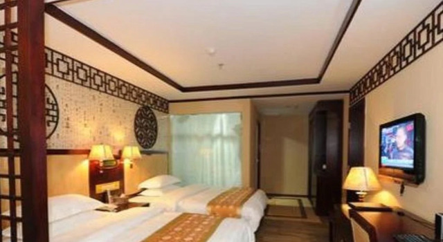 Guangxi Yulin Shenghao Business Hotel, Prenota Hotel Hotel a Yulin con parcheggio, Parcheggio