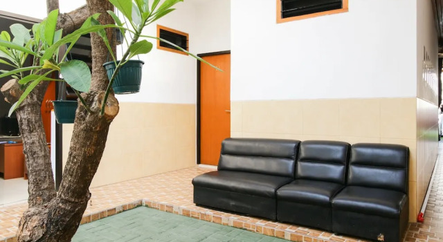 Airy Eco Syariah Darmo Kanwa 4 Surabaya