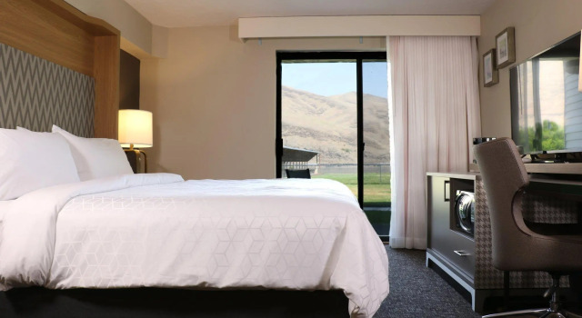 Двухместный номер Standard с видом на реку Holiday Inn Clarkston - Lewiston by IHG