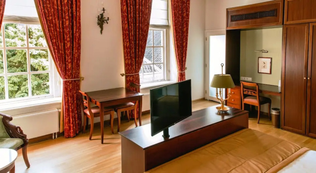Двухместный номер Standard с видом на сад Grand Hotel Karel V, WorldHotels Luxury