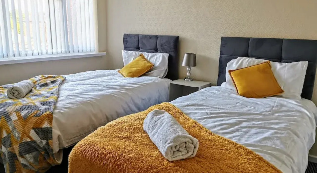 Коттедж 3bed Full House - Free Parking - Family Friendly!