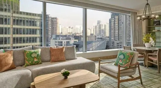 Люкс Premier Andaz Shanghai ITC