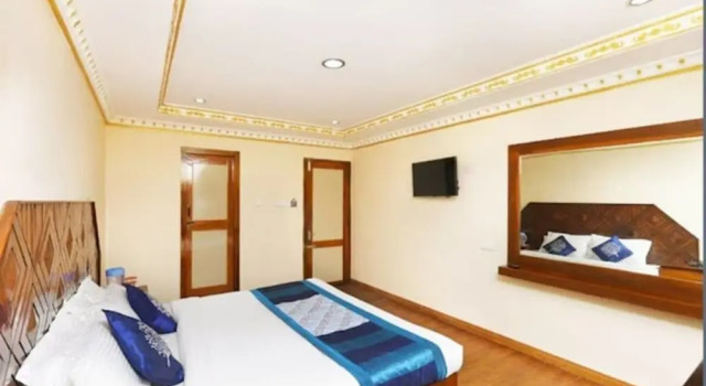 Номер Deluxe Hotel Gurupriya