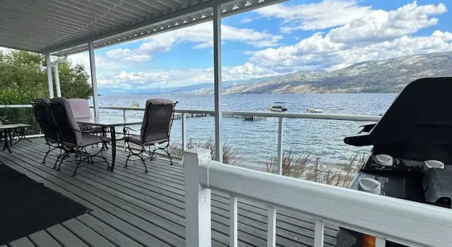 Четырёхместный номер Classic рядом с пляжем Peachland Beach Resort