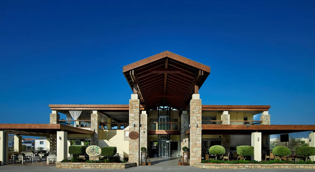 Island Blue Hotel