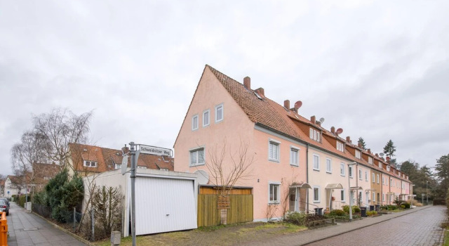 Private Apartment Schweidnitzer Weg, Book Apartment Mittelfeld Hannover