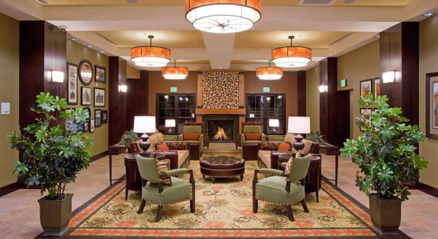Holiday Inn Hotel & Suites Denver Airport
