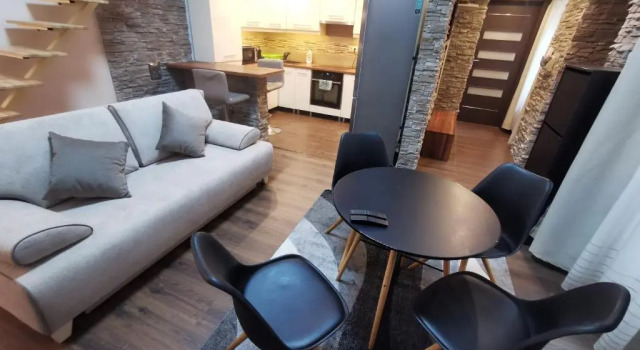 Апартаменты Superior Goldcentral Apartments - Stylish Apartments - Wine Tasting Access