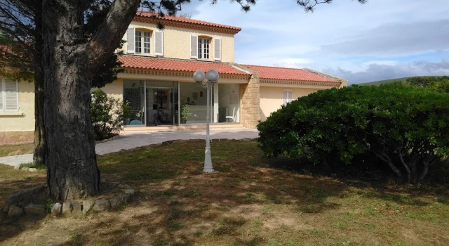 Hôtel Castel Sainte Anne, Reserva ahora Hotel Le Castellet Provenza-Alpes-Costa Azul