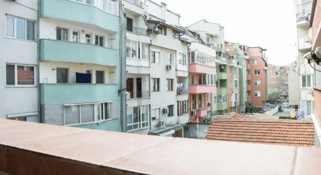 GLORIOUS - 2-Bedroom apartment near Youth Hill, Book Lejlighed Plovdiv Plovdiv