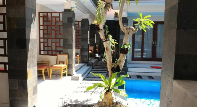 Nyaman Guest House, Забронировать Гостевой дом Отели провинции Бали с завтраком, Завтраки