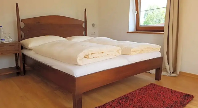 Landgasthof Haller, Varaa Hotelli Hotellit Baijeri pysäköinnillä, Pysäköinti