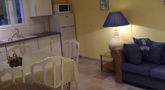 Апартаменты Domaine Las Brugues