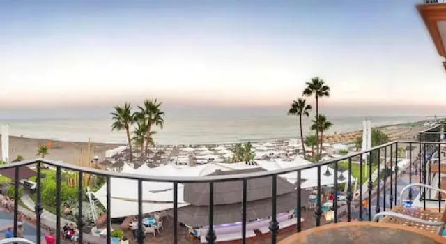 Апартаменты с балконом и с видом на море Playa Miguel Beach Club