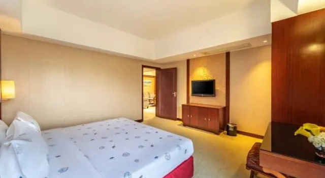 Двухместный люкс с 2 комнатами с красивым видом из окна Xiyuan Hotel