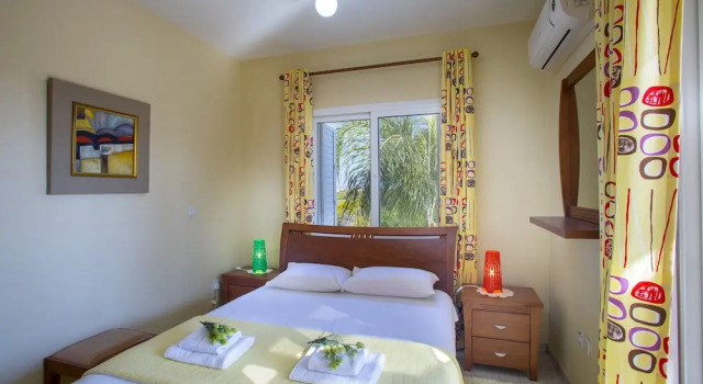Вилла с 2 комнатами с балконом и с видом на бассейн Ayia Napa Tropical Beach Villa