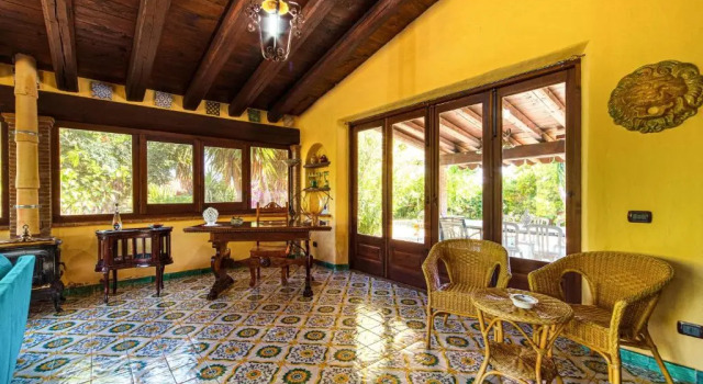 Villa Fratantoni Piana - Villa privata con accesso diretto alla spiaggia, Buchen Sie Villa Cottages in Sizilien, Cottage