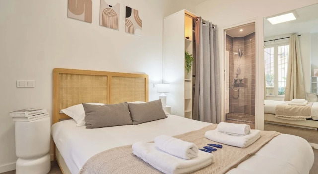 Charming Apartment Heart of Paris Montparnasse, Забронировать Апартаменты/квартира Париж Иль-де-Франс, рядом с Плезанс