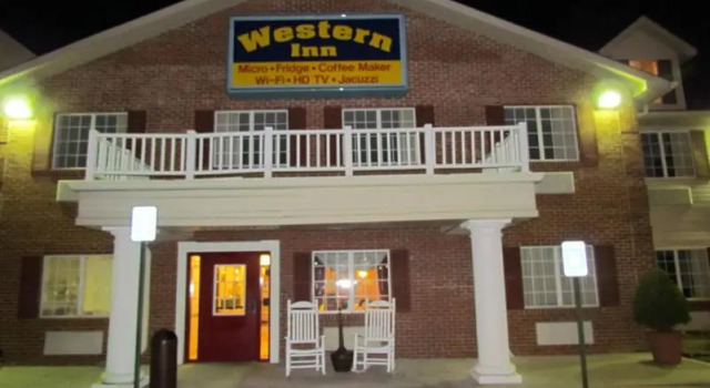 Western Inn & Suites Hampton, Boek Hotel Hotels in Georgia met parkeren, Parkeren