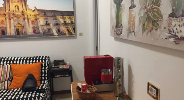 B&B Il Gatto e la Volpe, Book Bed and Breakfast Hotels in Sicily with Parking, Parking