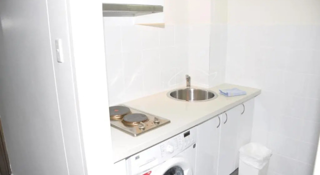 Accommodation Sydney Studio with balcony apartment