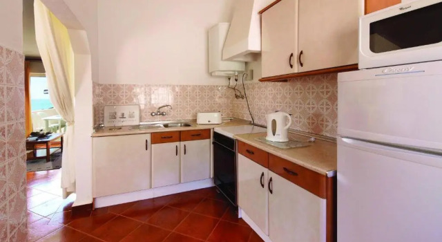 Апартаменты Seaview Apartments