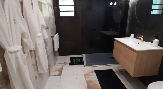 Двухместный номер Luxury с видом на сад VILLA GARRIGA