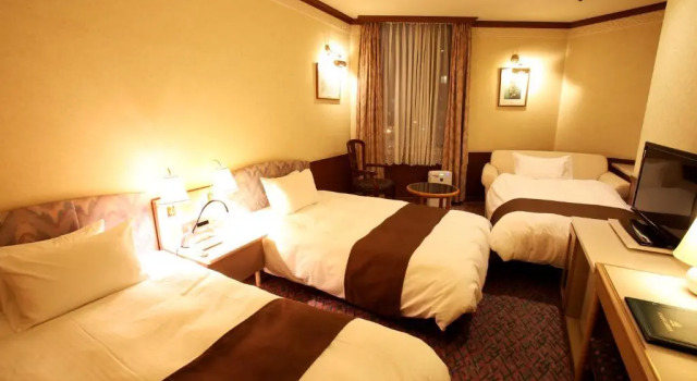 Трёхместный номер Standard Hotel Sunlife Garden