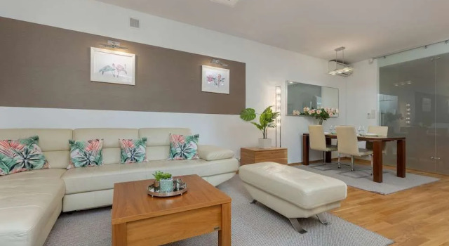 Apartment Nowy Świat Warsaw By Renters, Забронировать Апартаменты/квартира Варшава Мазовецкое воеводство, рядом с Кабинет президента Польши